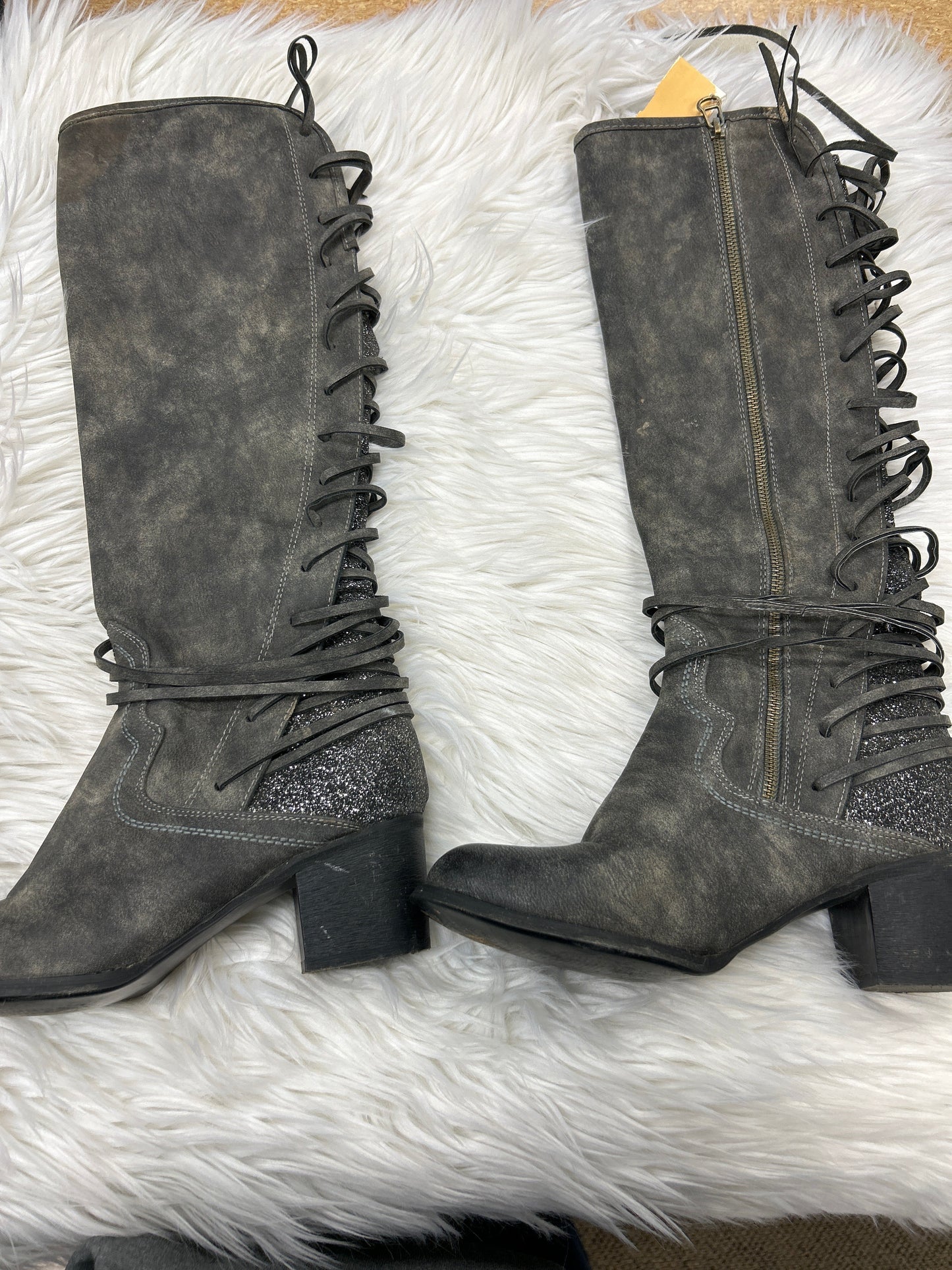 Boots Knee Heels By Cmc In Grey, Size:9