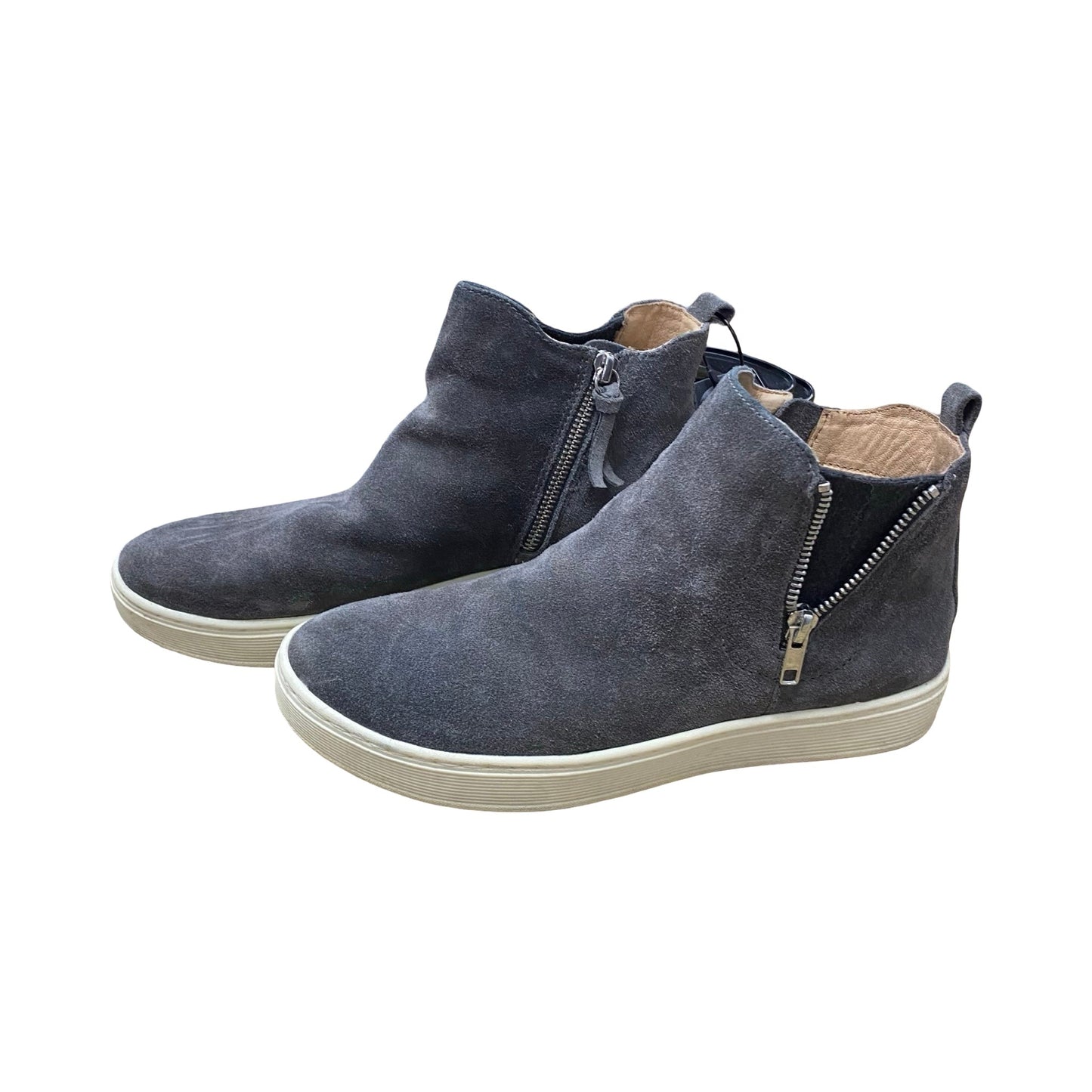 Boots Ankle Flats By Sofft In Grey, Size:9