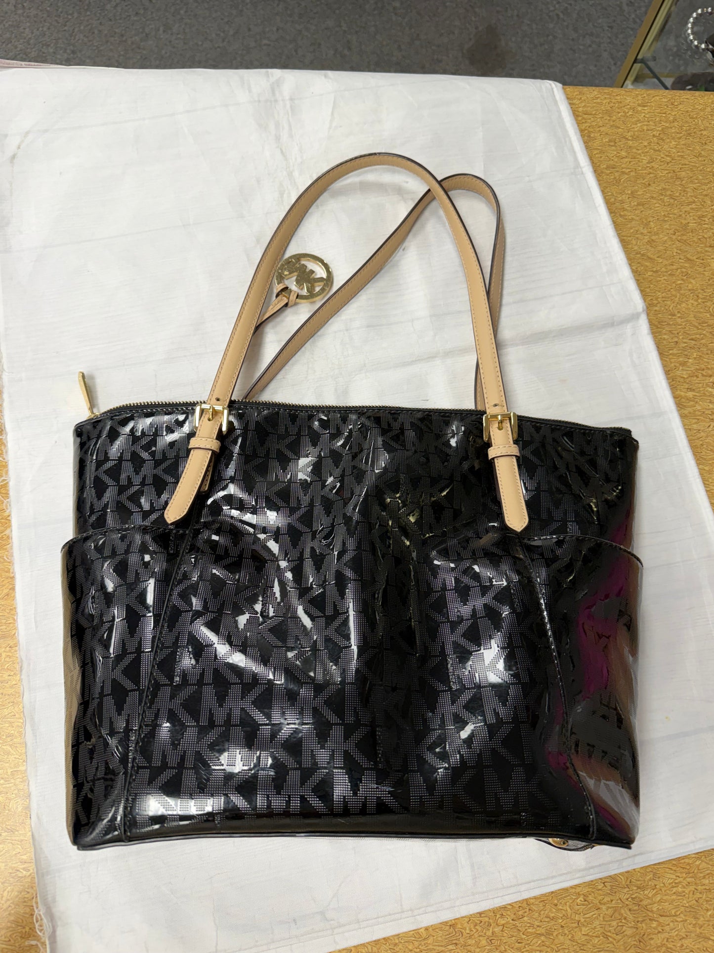 Handbag Designer By Michael Kors In Black, Size:Large