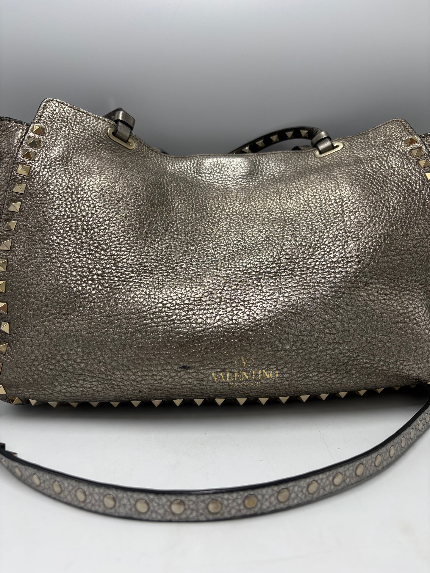 Valentino-Garavani Rockstud Medium Luxury Tote / Handbag