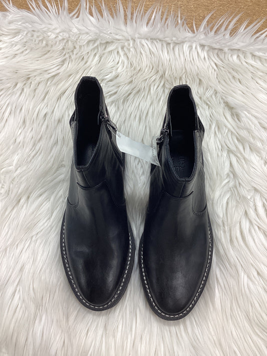 Boots Ankle Flats By Naturalizer In Black, Size:7.5