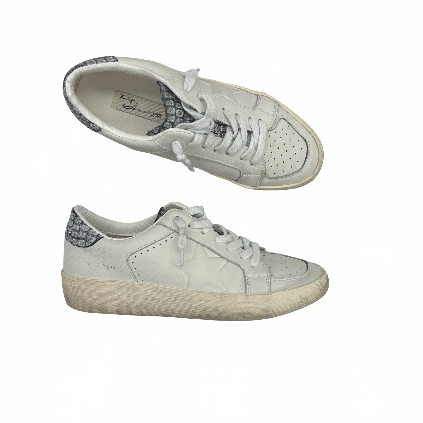 Shoes Sneakers By Vintage Havana In Cream, Size:9
