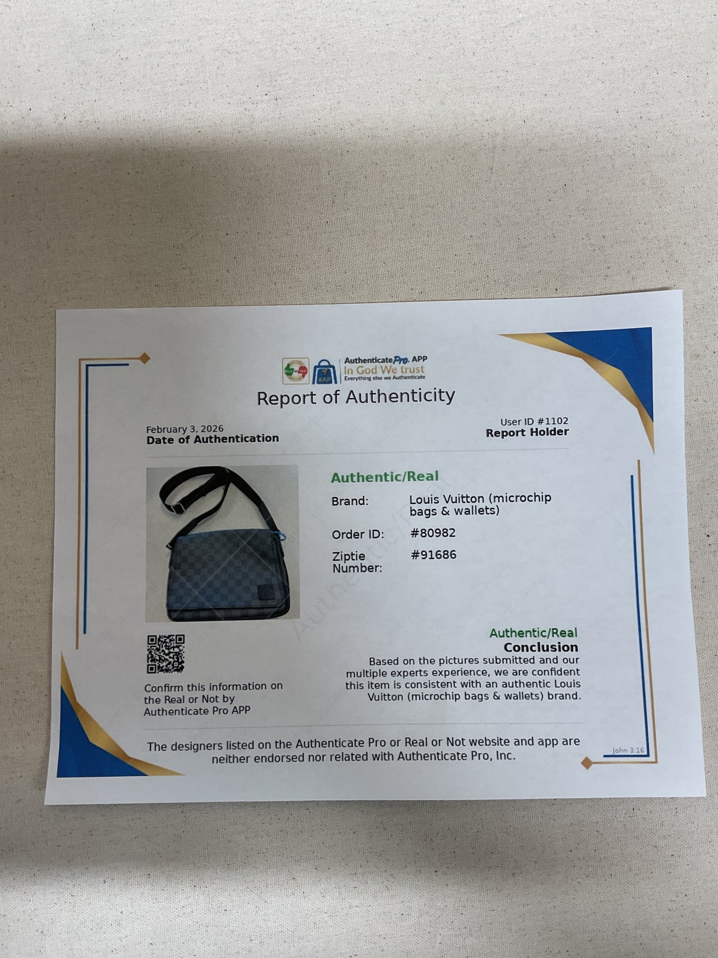 Crossbody Luxury Designer By Louis Vuitton In Black, Size:Medium