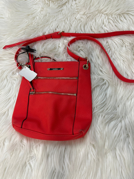 Crossbody By Cmc In Red, Size:Medium