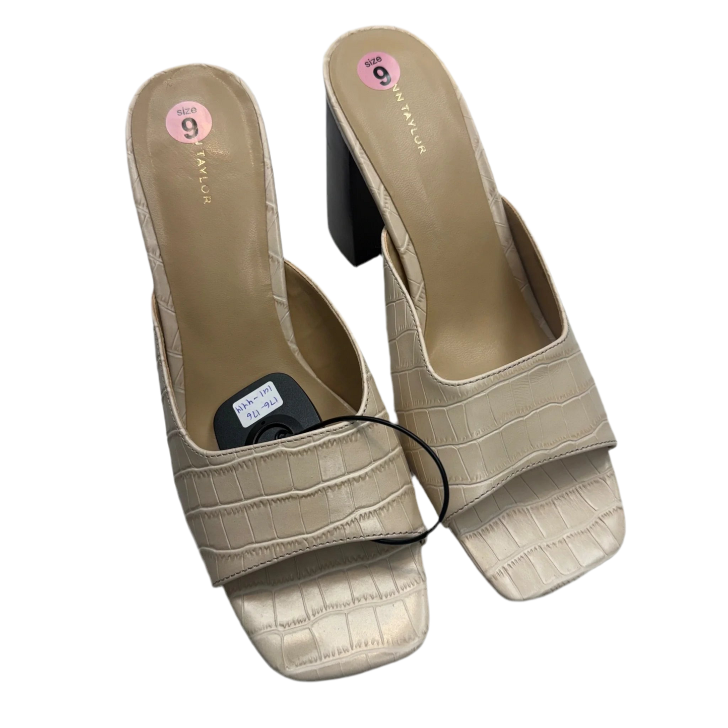 Shoes Heels Block By Ann Taylor In Cream, Size: 9