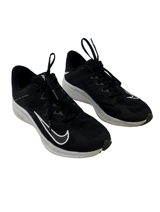 Shoes Athletic By Nike  Size: 8