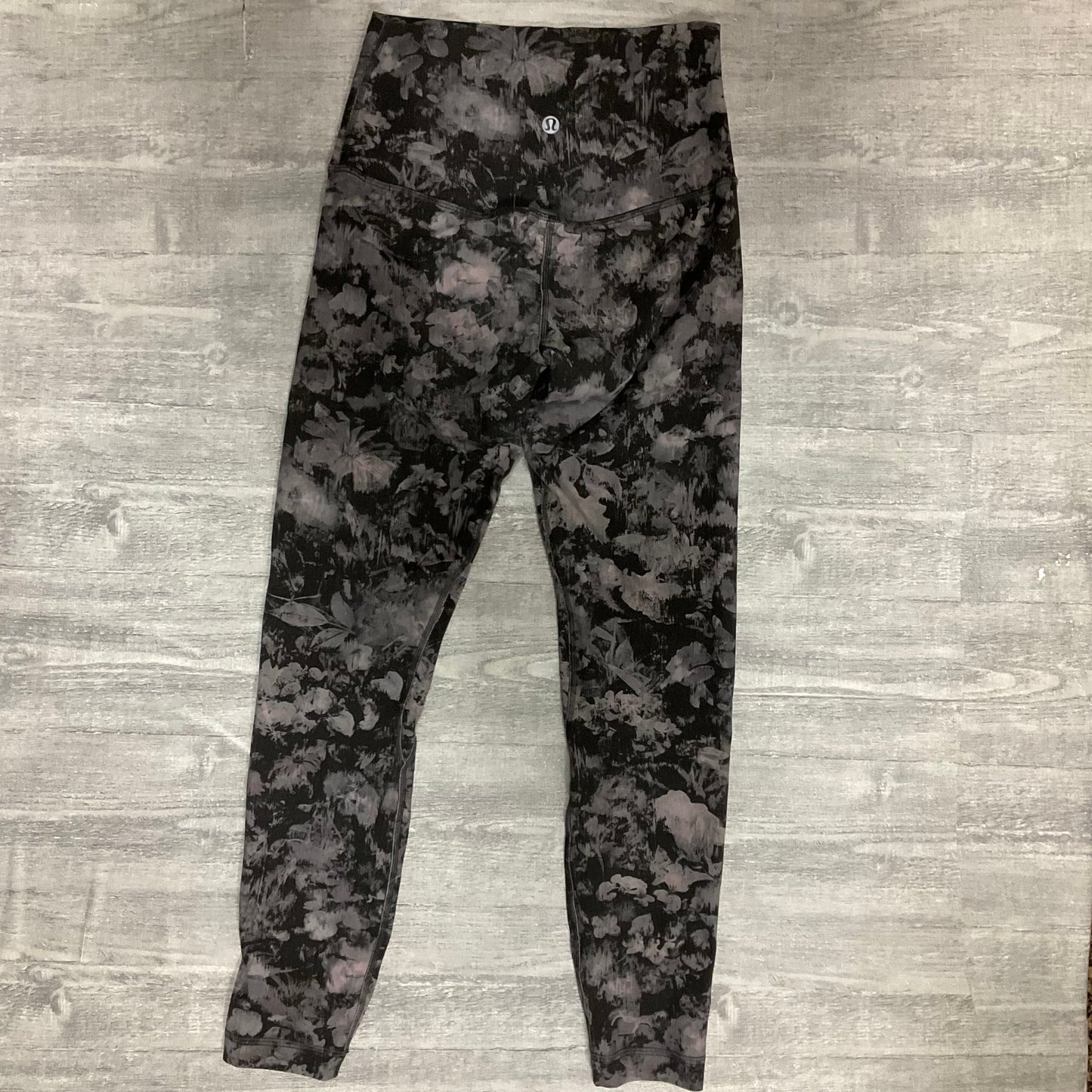 Athletic Leggings By Lululemon In Grey, Size: 4