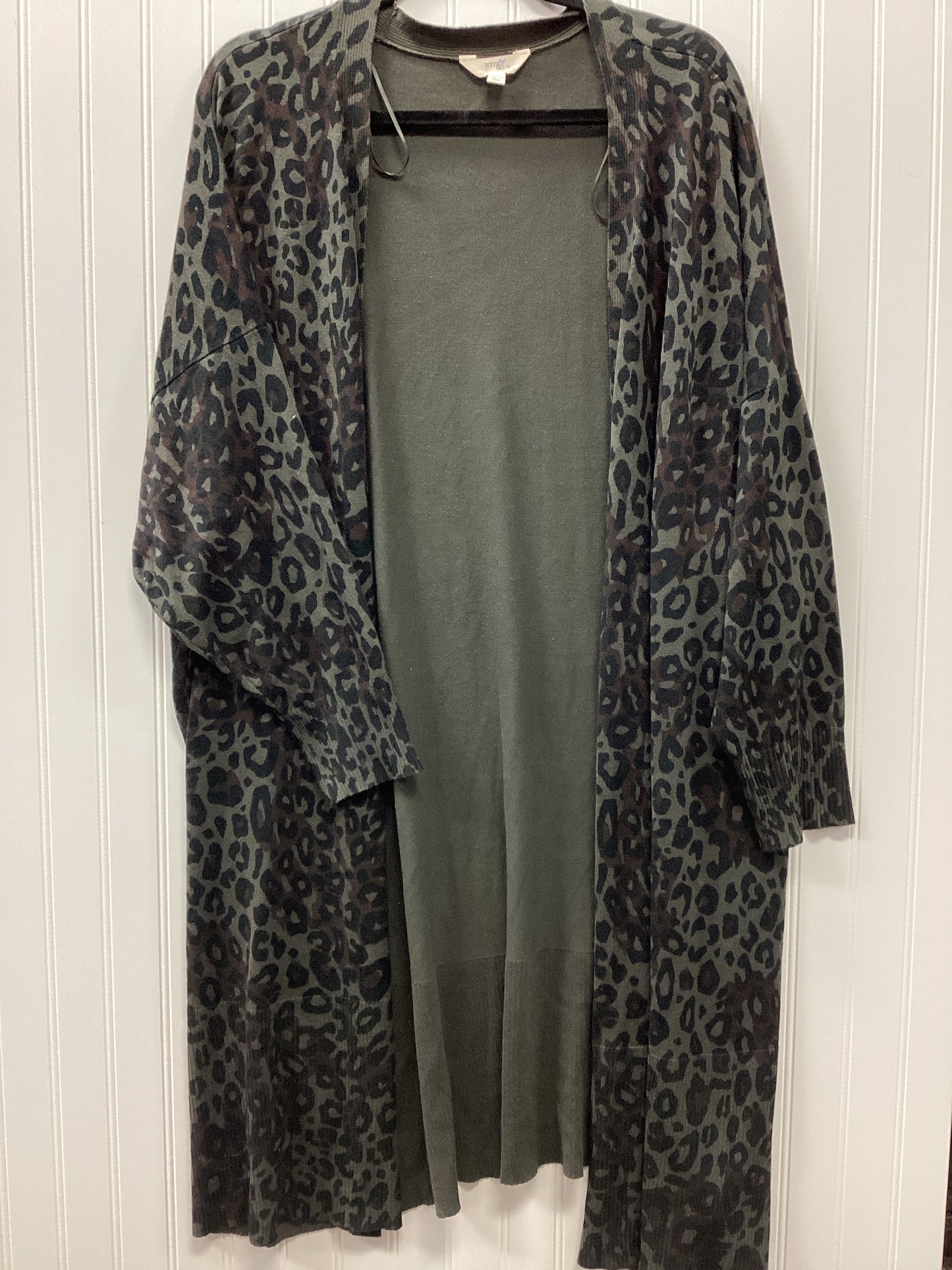 Cardigan By Terra & Sky In Green, Size:4X