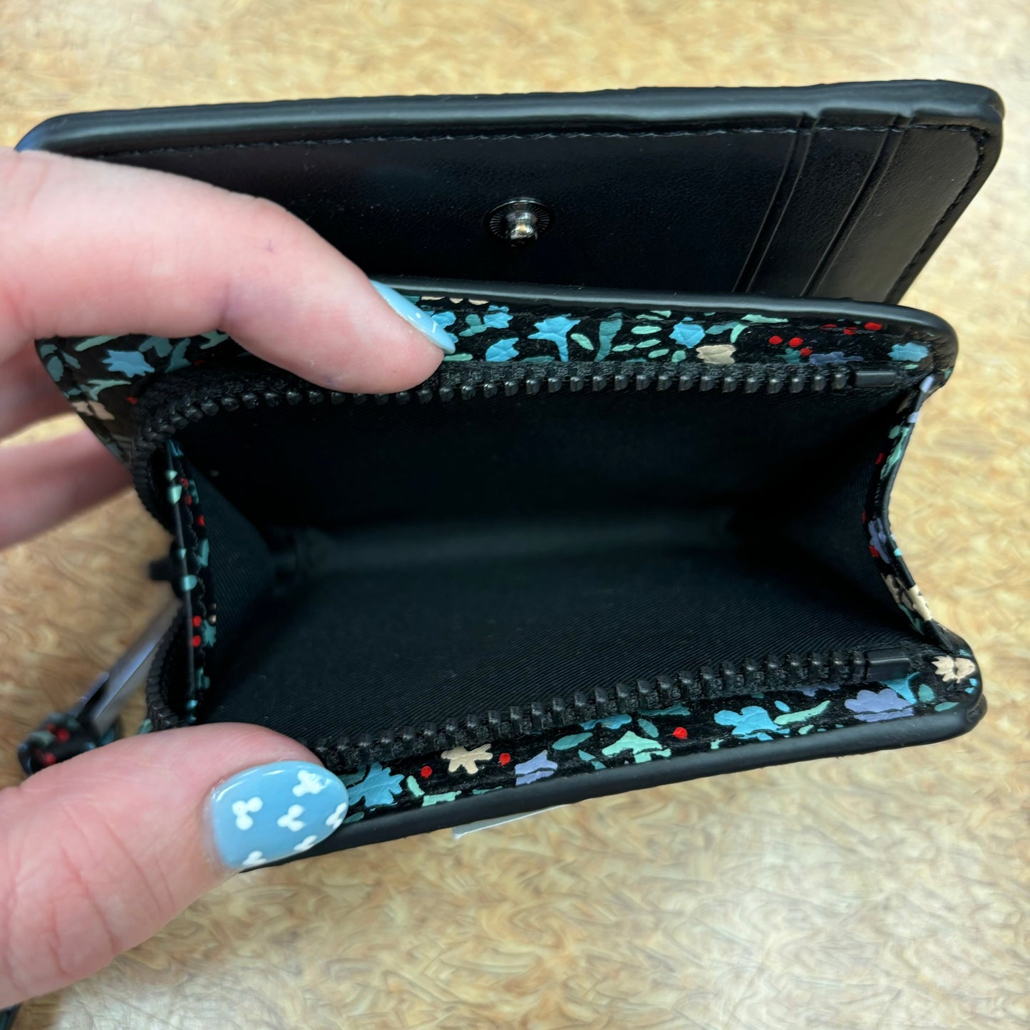 Wallet Luxury Designer By Marc Jacobs In Floral Print, Size:Medium