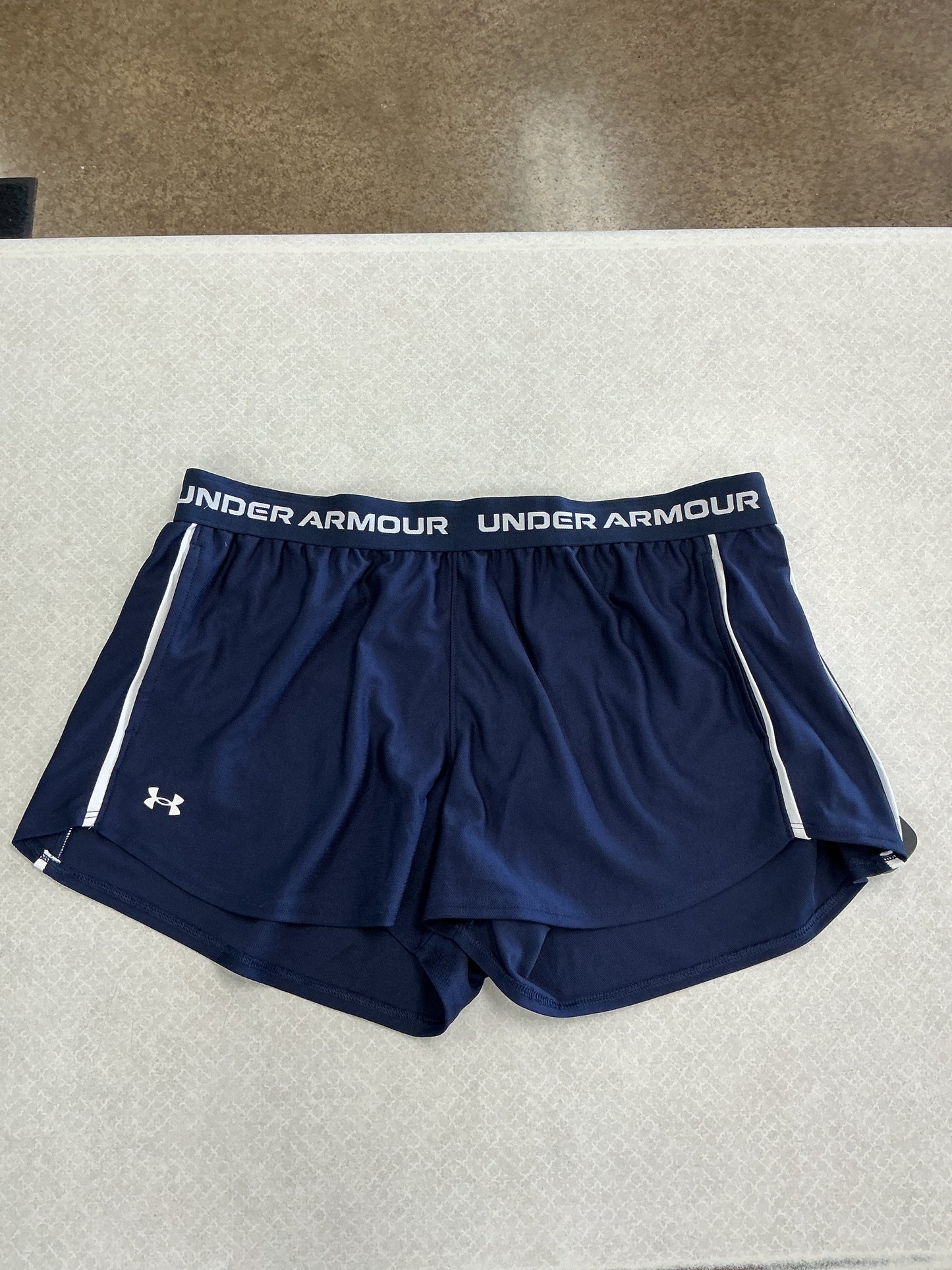 Athletic Shorts By Under Armour In Navy, Size:L