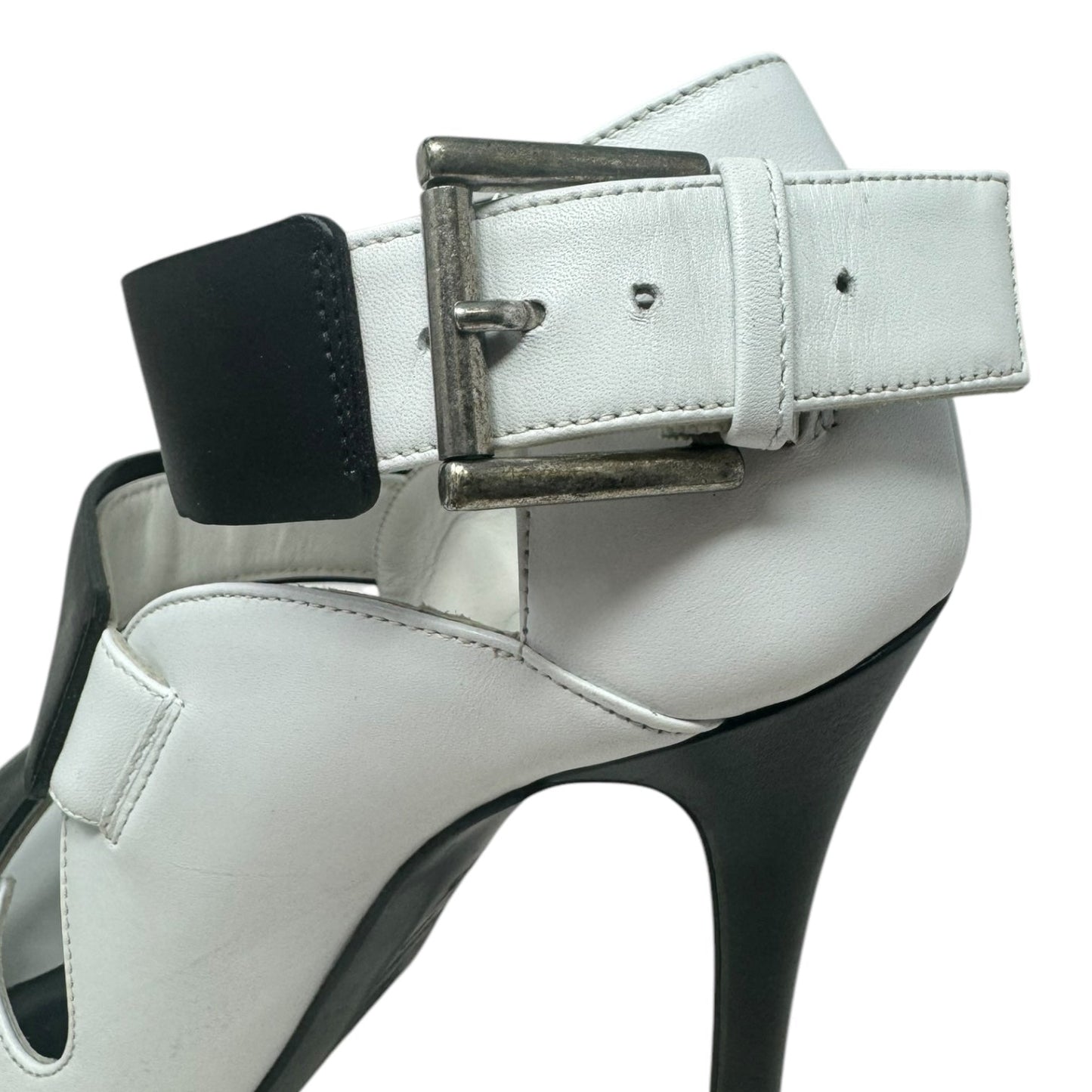 Triple Buckle Leather Stiletto Sandals Luxury Designer By Alexander Mcqueen In Black & White, Size: 6.5