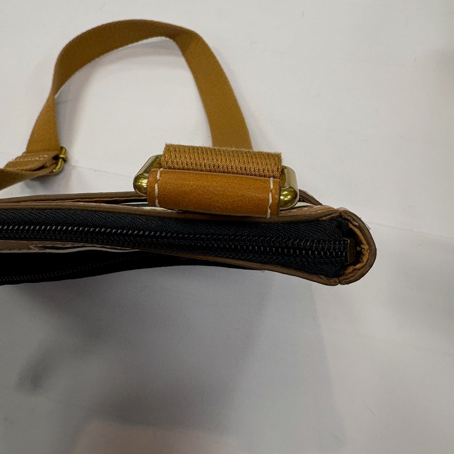 Crossbody By Fossil, Size: Small