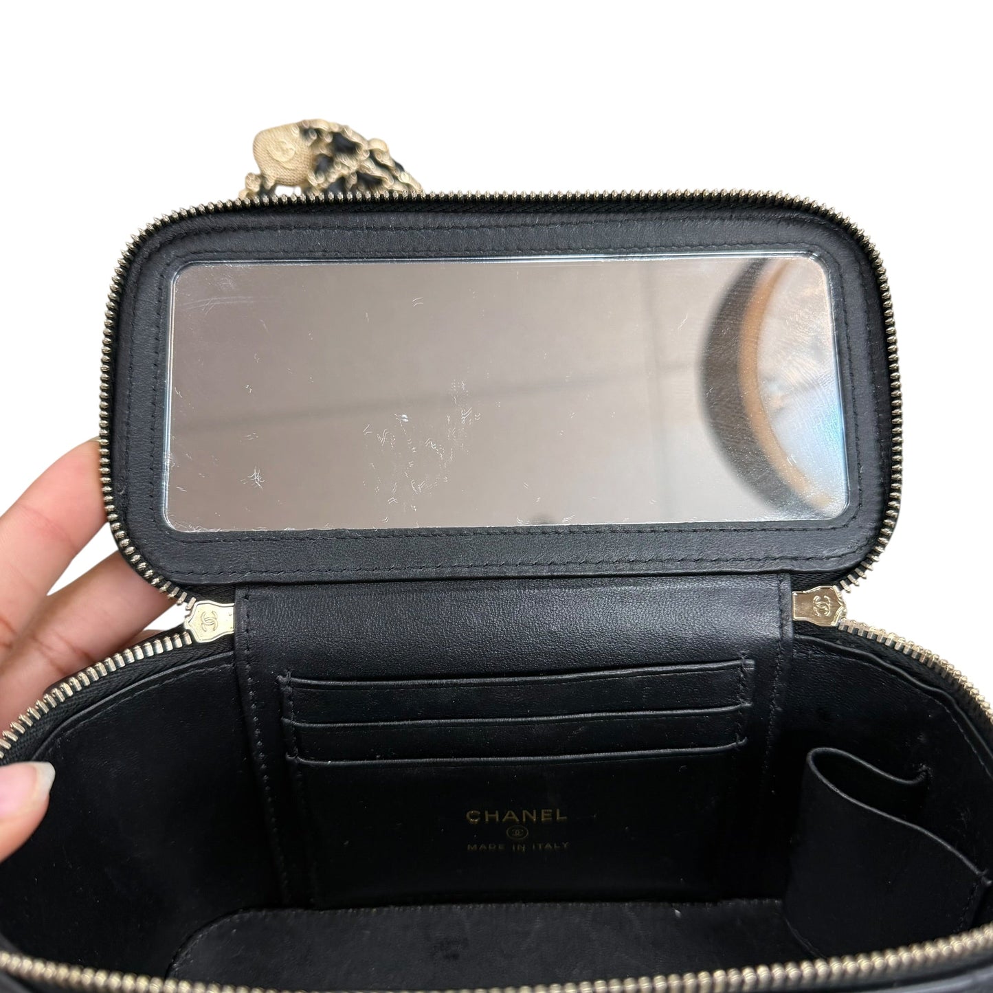 Crossbody Luxury Designer By Chanel, Size: Small