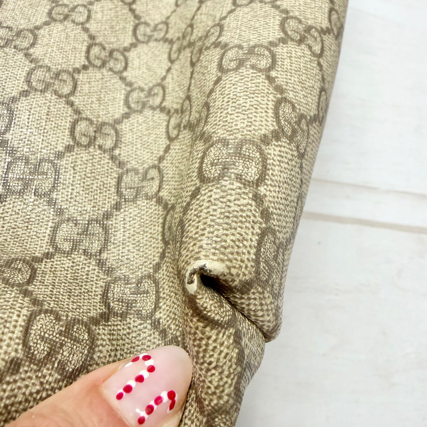 Tote Luxury Designer By Gucci, Size: Large