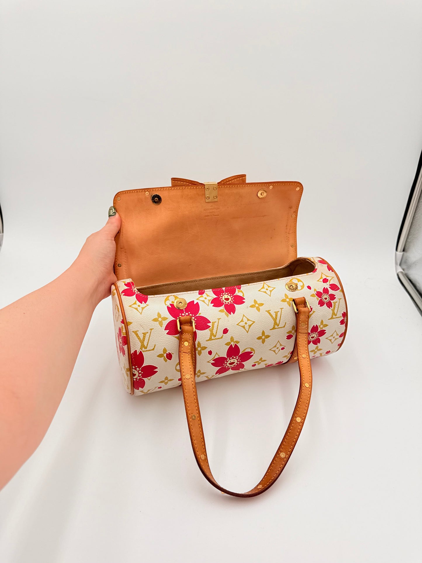 Handbag Luxury Designer By Louis Vuitton, Size: Small