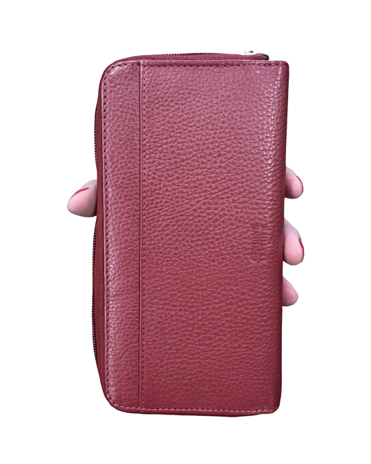 Wallet By Clothes Mentor In Red, Size:Medium
