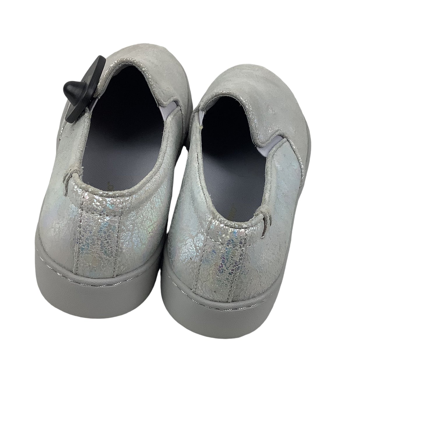 Shoes Sneakers By Vionic In Silver, Size: 9.5