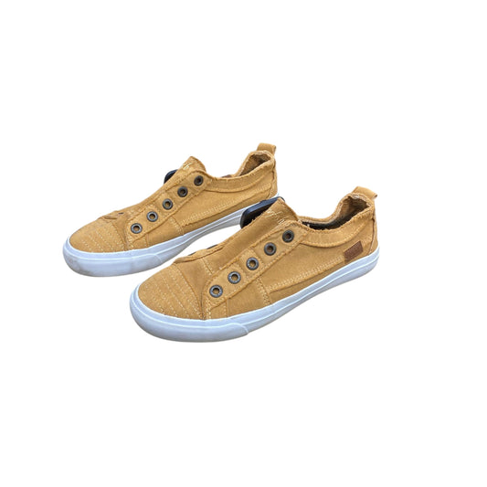 Shoes Sneakers By Blowfish In Brown, Size:8