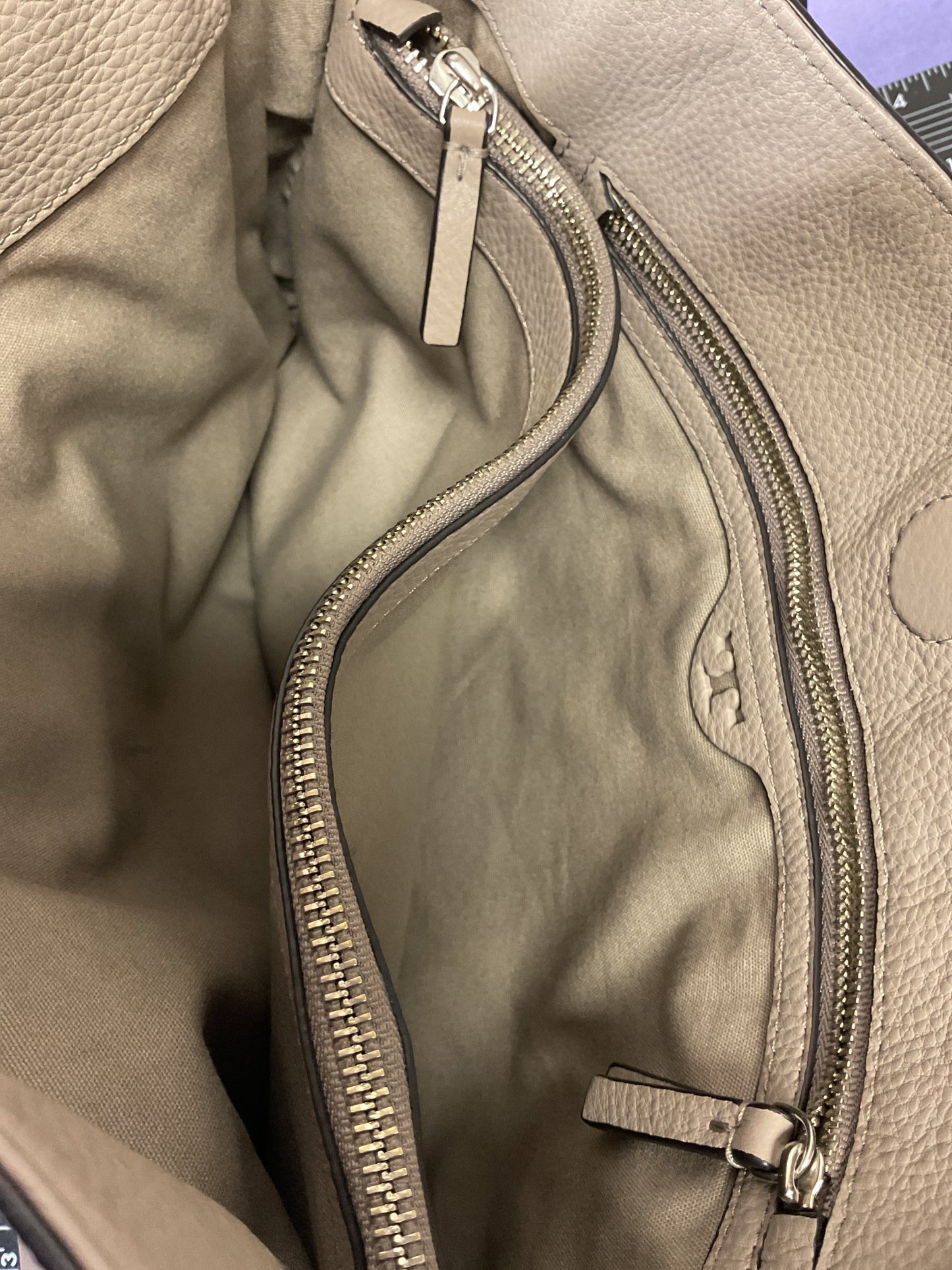 Handbag Designer By Tory Burch In Taupe, Size:Large