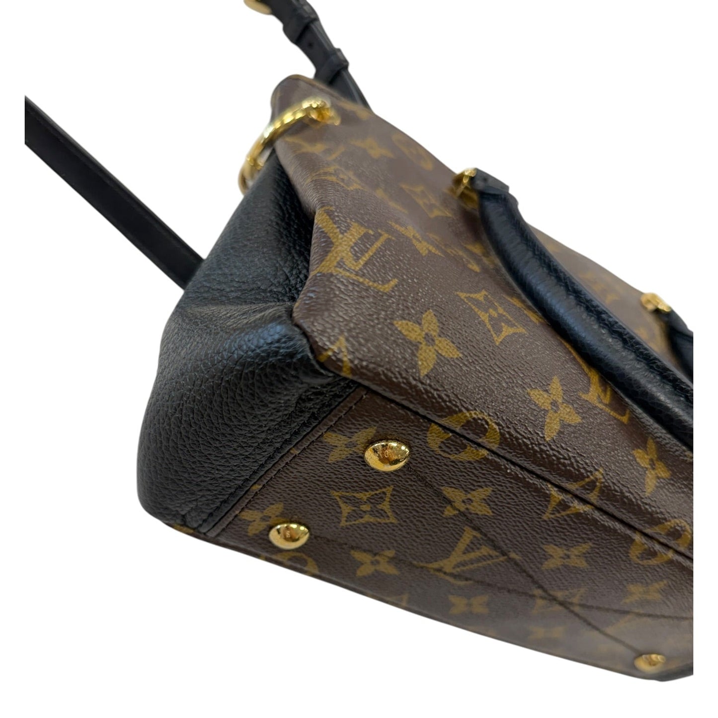 Handbag Luxury Designer By Louis Vuitton In Black, Size:Small