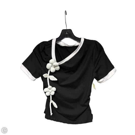 Top Short Sleeve By Shein In Black & White, Size: M