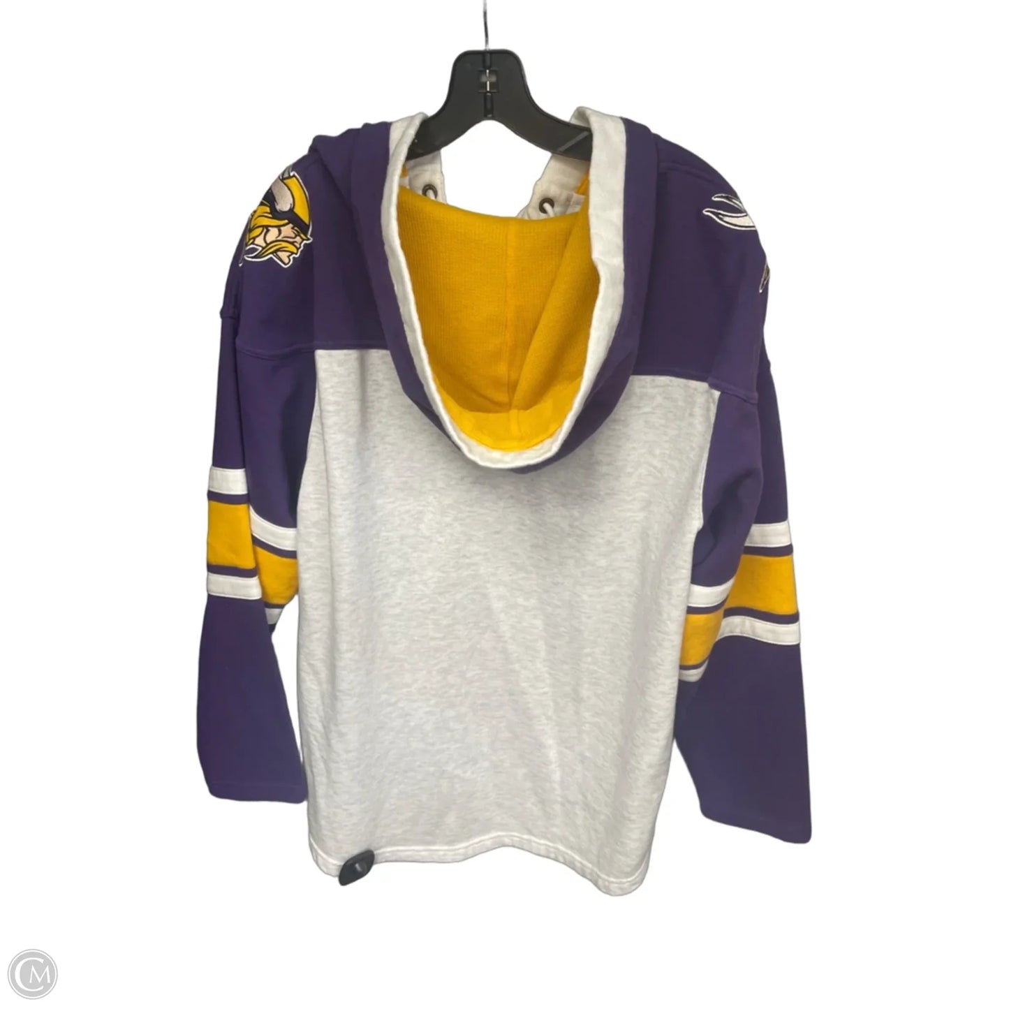 Athletic Sweatshirt Crewneck By Clothes Mentor In Purple & Yellow, Size: M