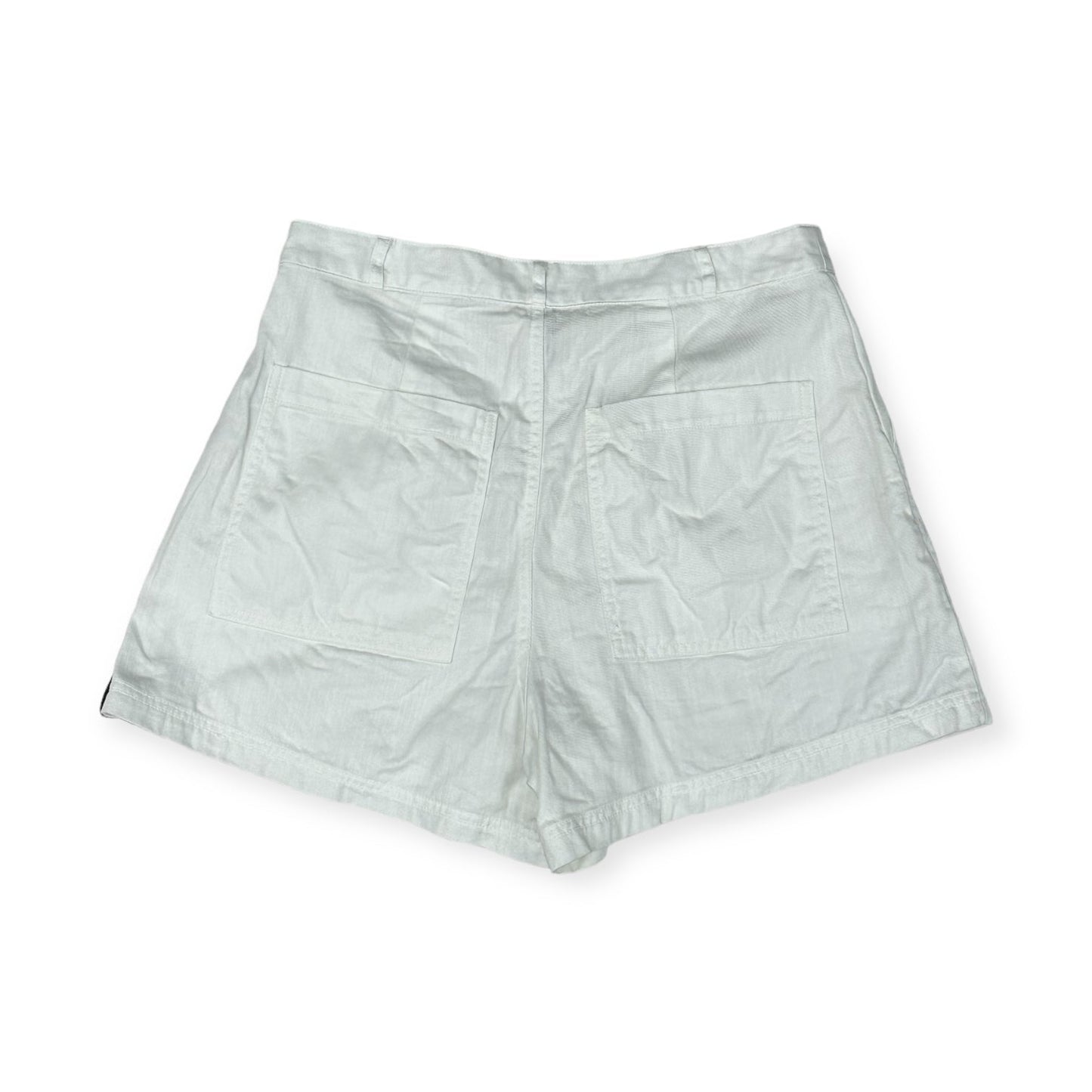 White Shorts Universal Thread, Size 10