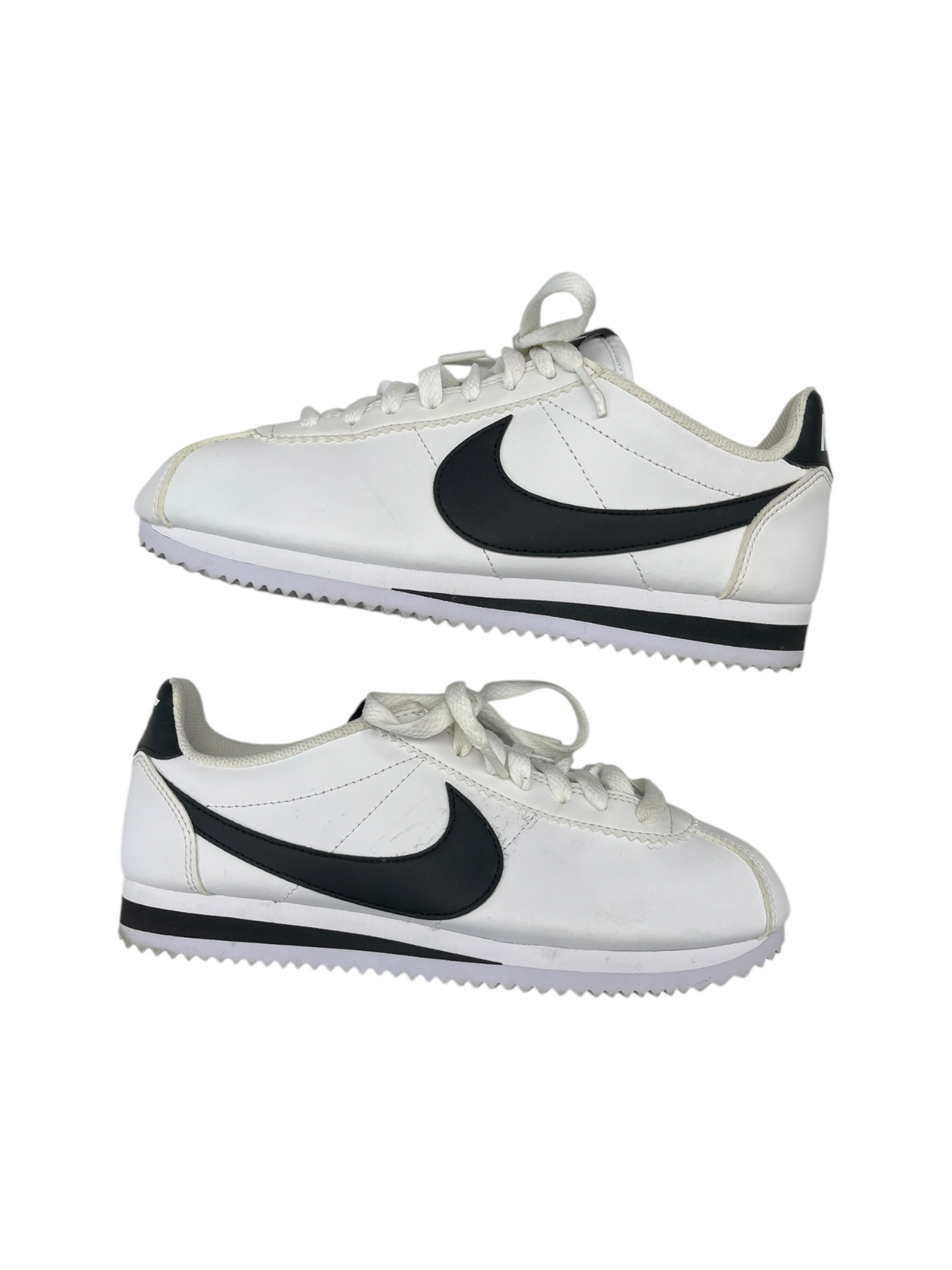 Shoes Sneakers By Nike In White, Size: 7