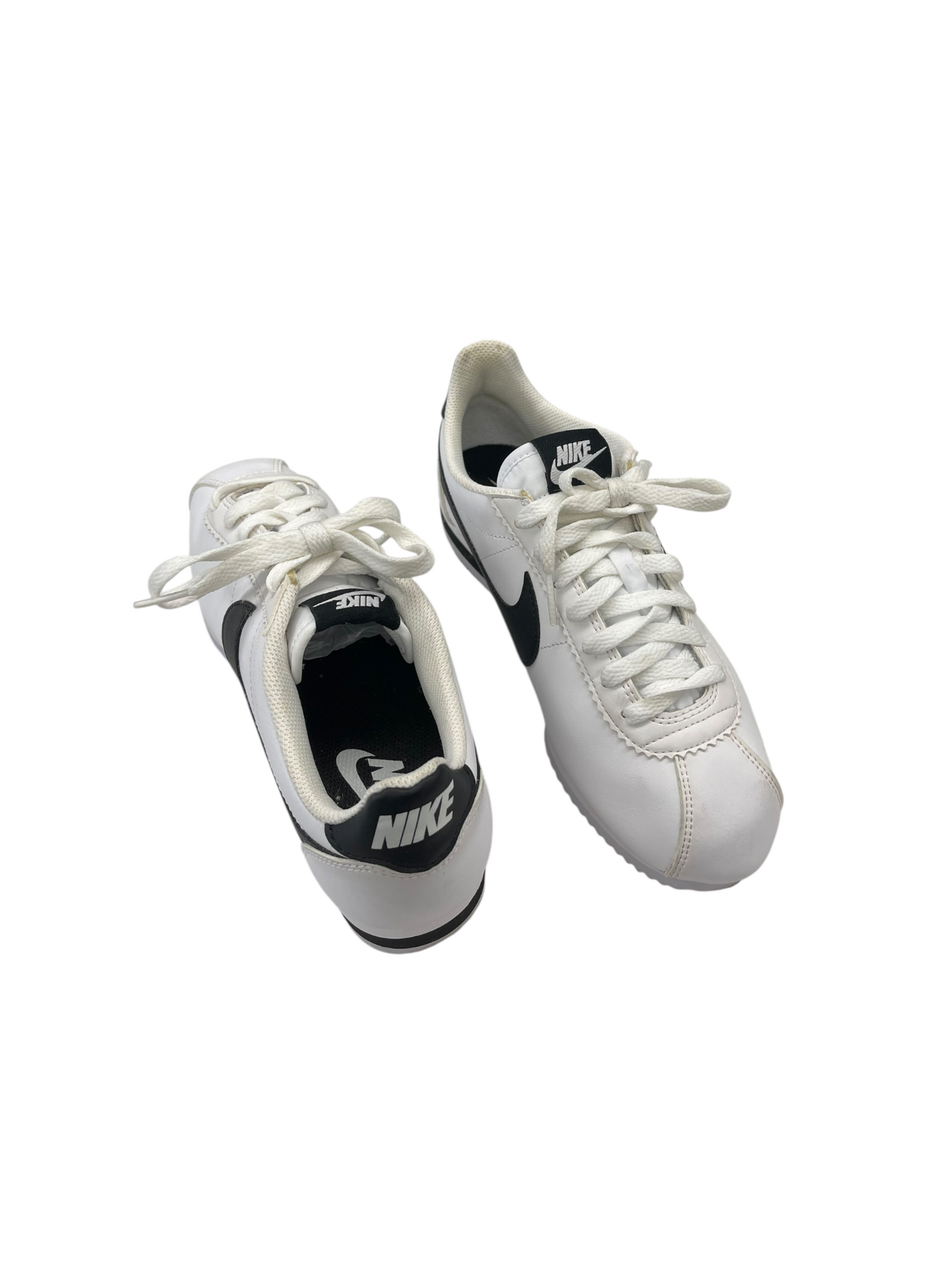 Shoes Sneakers By Nike In White, Size: 7