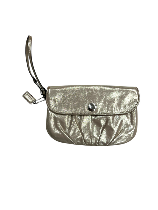 Wristlet Designer By Coach, Size: Medium