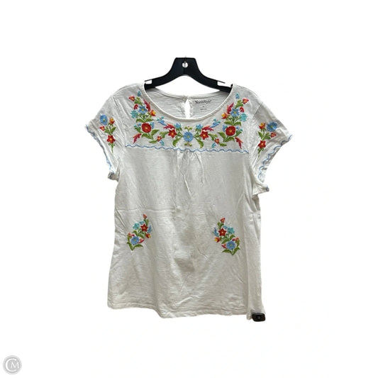 Top Short Sleeve By Northstyle In White, Size: M