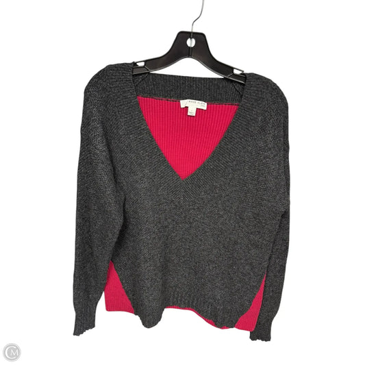 Sweater By Anne Klein In Grey & Pink, Size: L