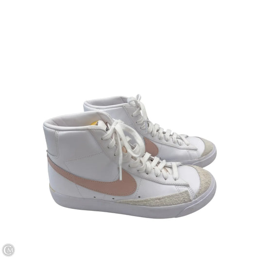 Shoes Sneakers By Nike In White, Size: 9