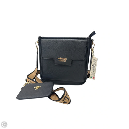 Crossbody By Clothes Mentor, Size: Medium