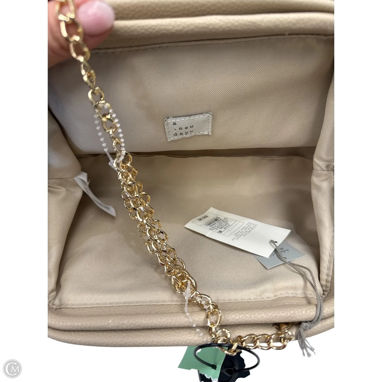 Clutch By A New Day, Size: Medium