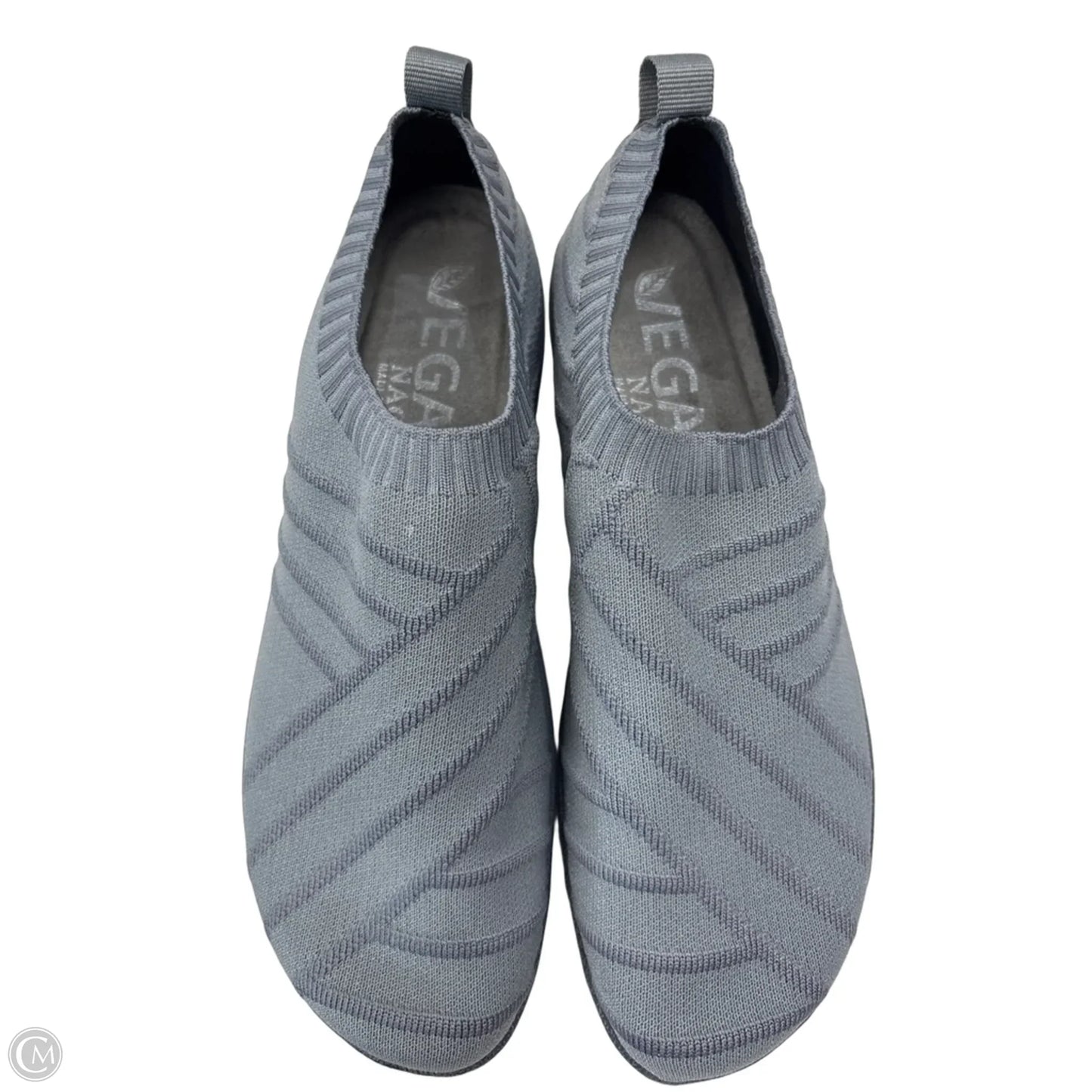 Shoes Sneakers By Naot In Grey, Size: