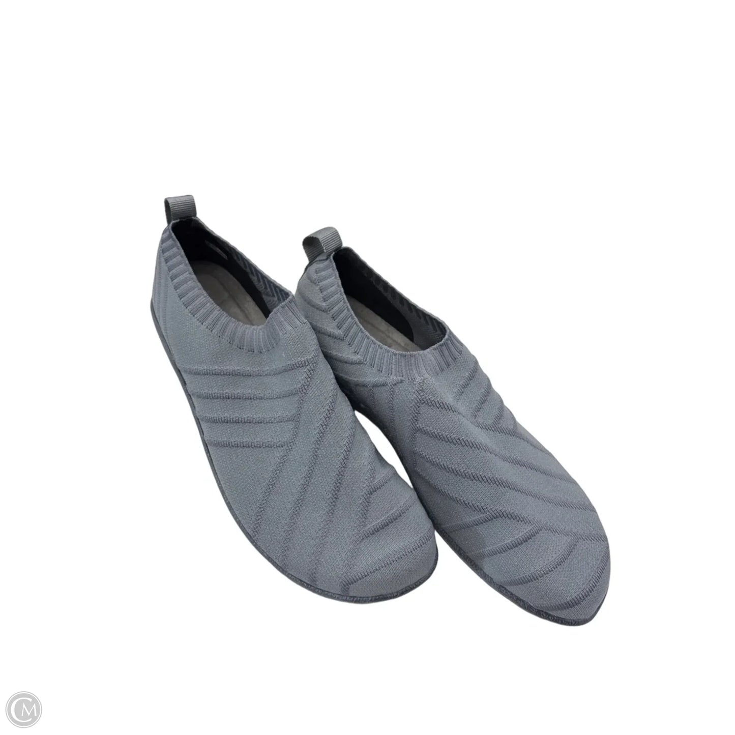 Shoes Sneakers By Naot In Grey, Size: