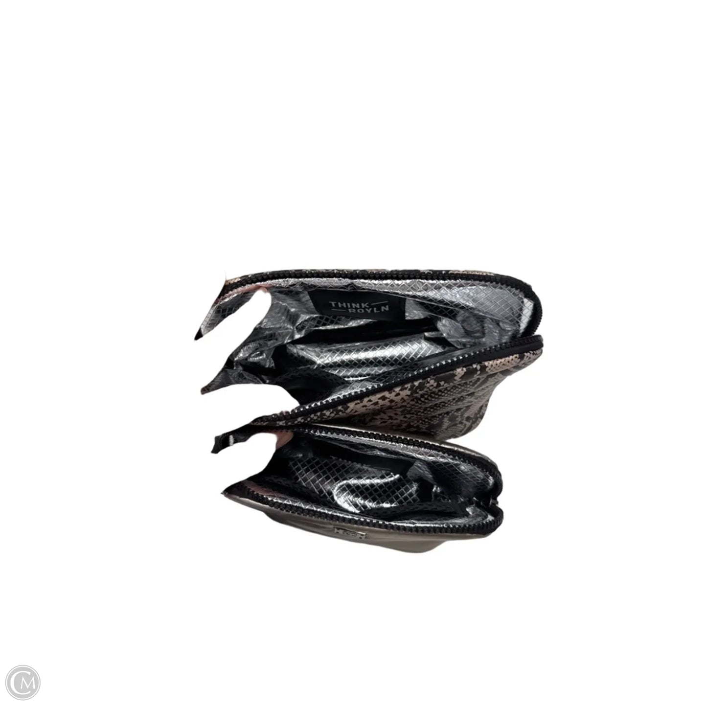 Wristlet By Think Royln, Size: Medium