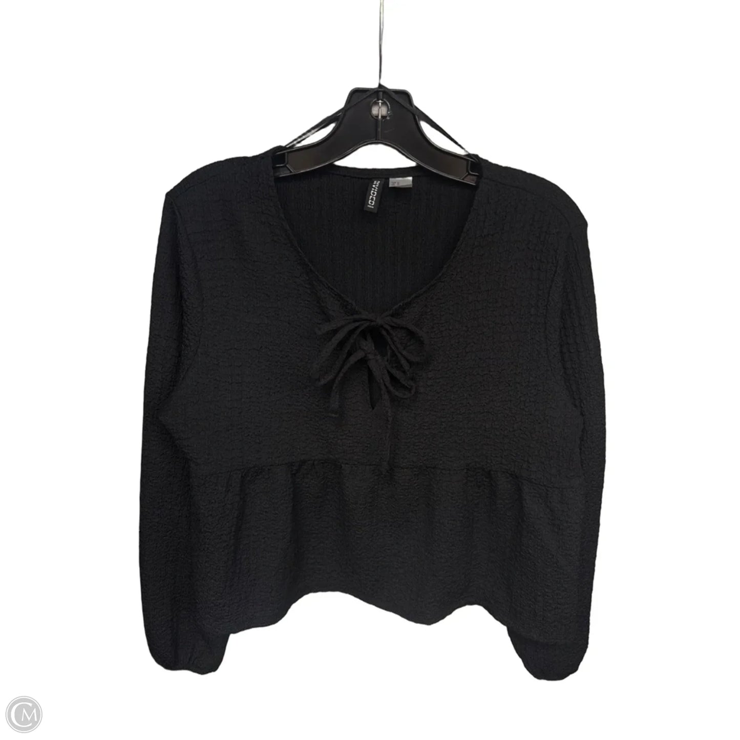 Top Long Sleeve By Divided In Black, Size: M