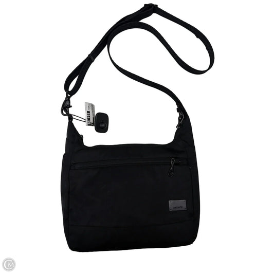 Crossbody By Clothes Mentor, Size: Medium