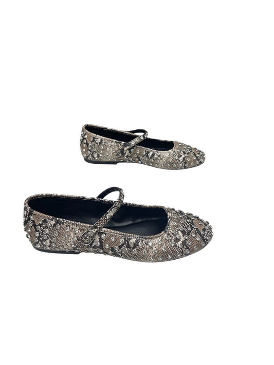 Shoes Flats By Steve Madden In Animal Print, Size: 7.5