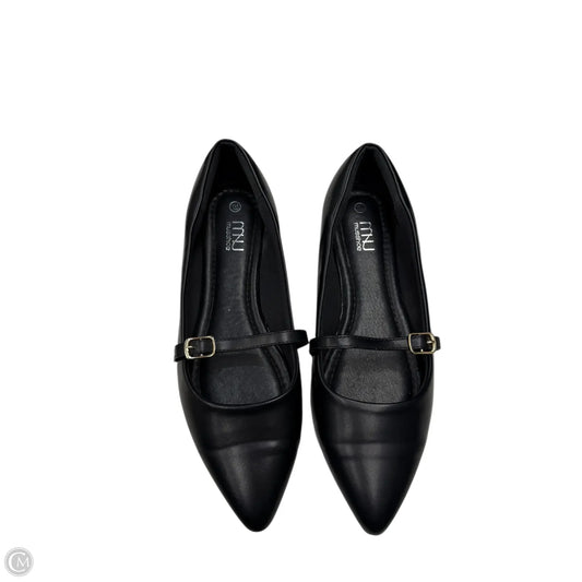 Shoes Flats By Clothes Mentor In Black, Size: 10.5