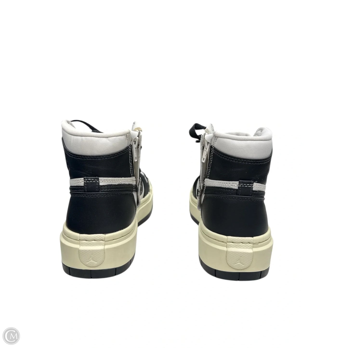 Shoes Sneakers By Nike In Black & White, Size: 7