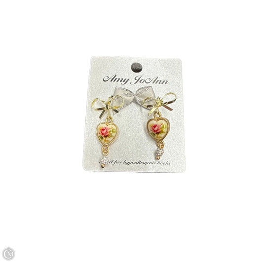 Earrings Dangle/drop By Clothes Mentor