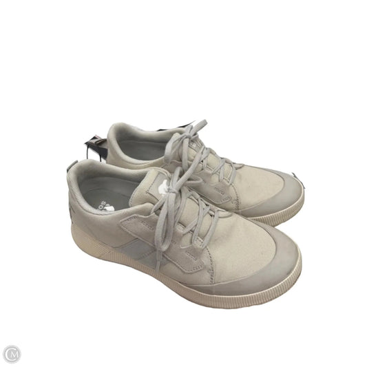 Shoes Sneakers By Sorel In Grey, Size: 11