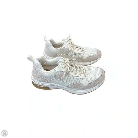 Shoes Athletic By Skechers In Tan & White, Size: 7.5