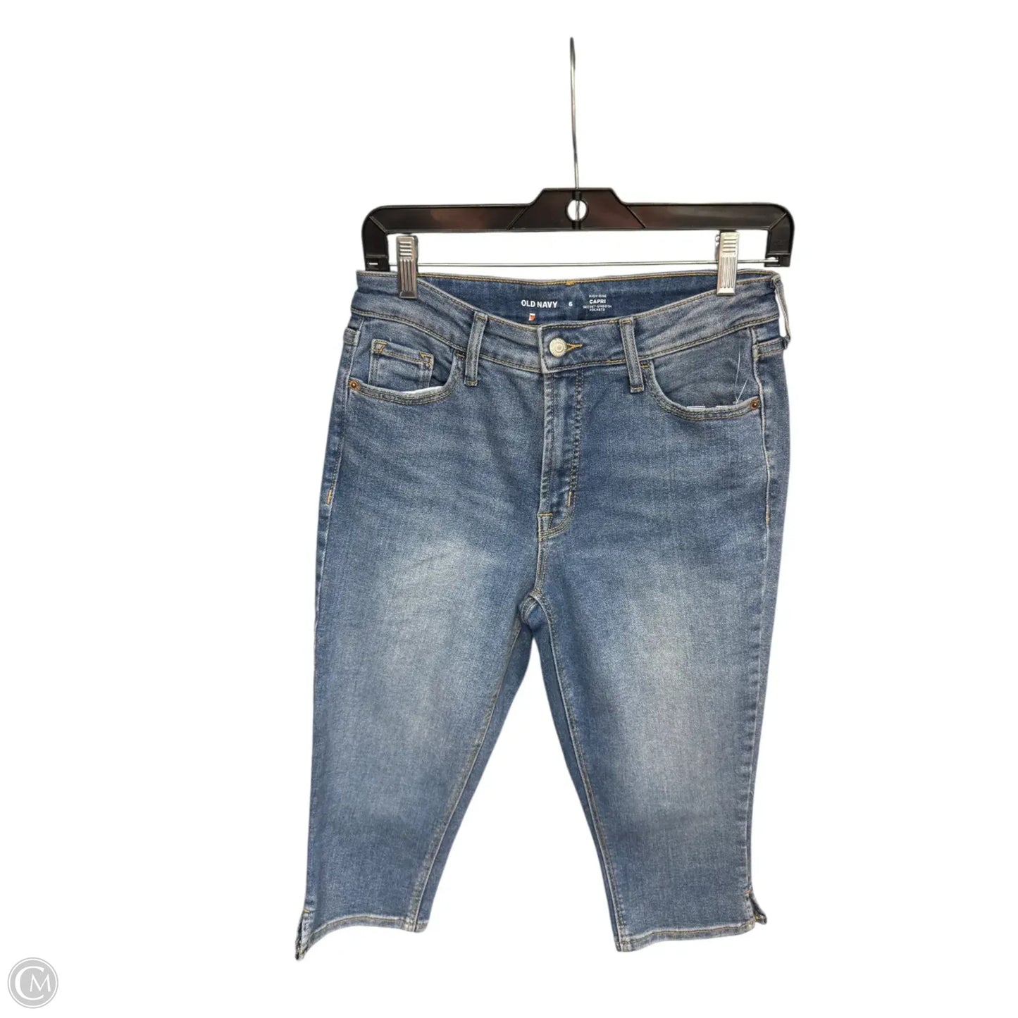 Capris By Old Navy In Blue Denim, Size: 6