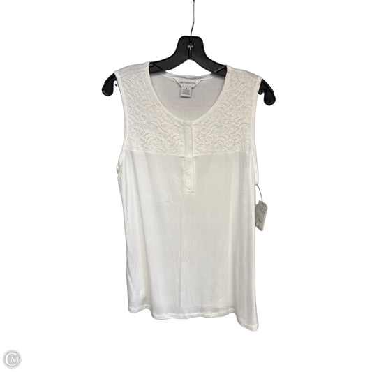 Top Sleeveless By Liz Claiborne In White, Size: M