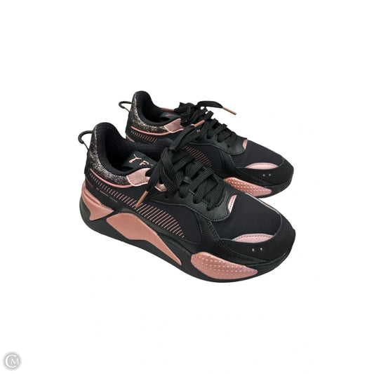 Shoes Athletic By Puma In Black & Pink, Size: 8