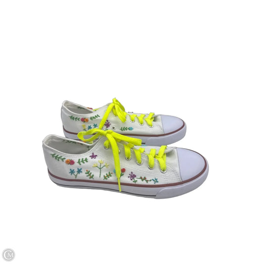 Shoes Sneakers By Clothes Mentor In Multi-colored, Size: 9